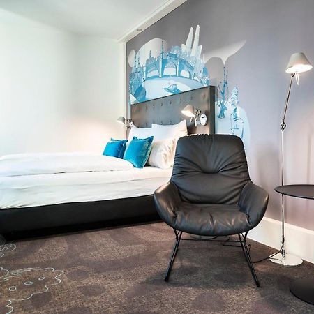 Motel One Базель Екстер'єр фото