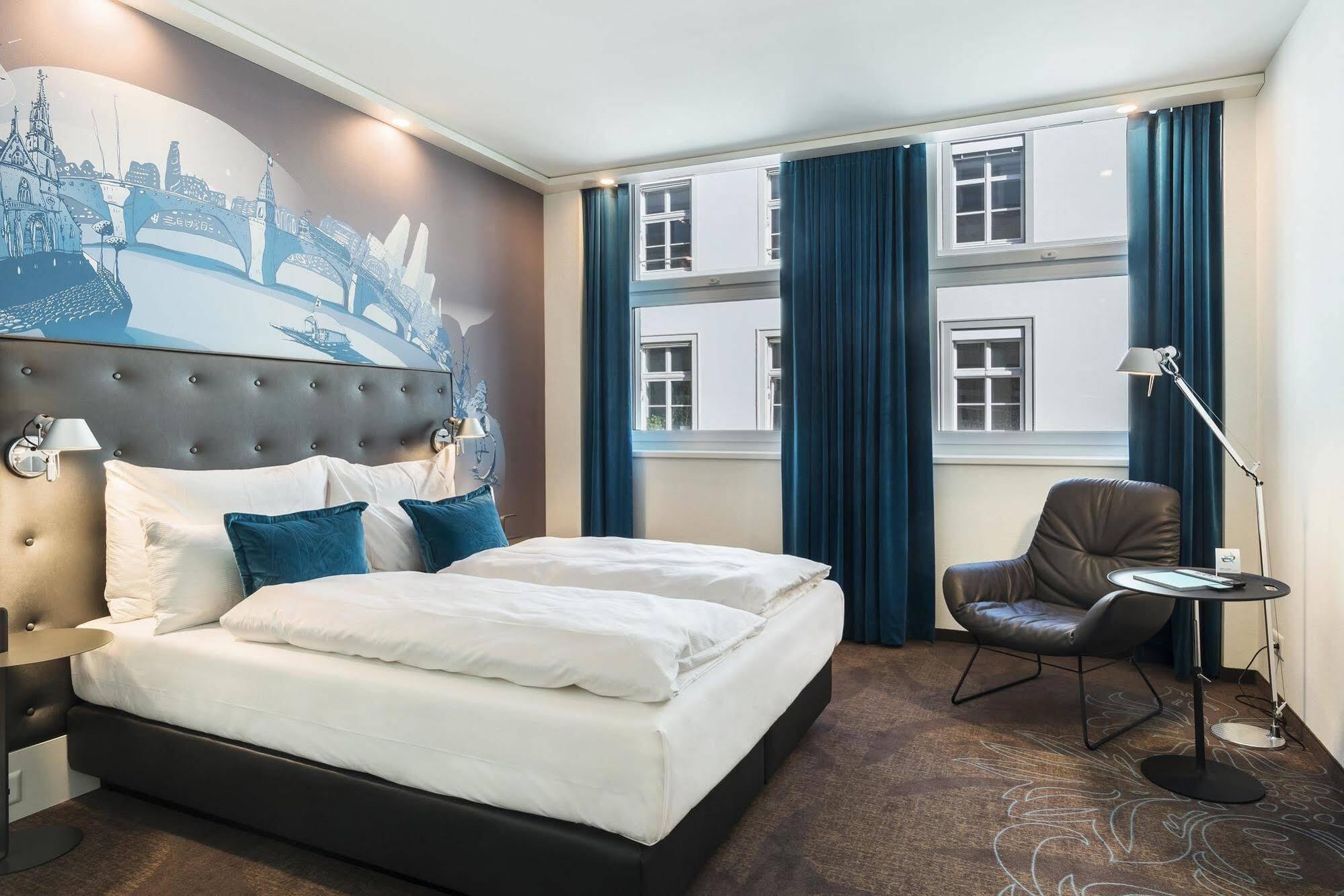 Motel One Базель Екстер'єр фото